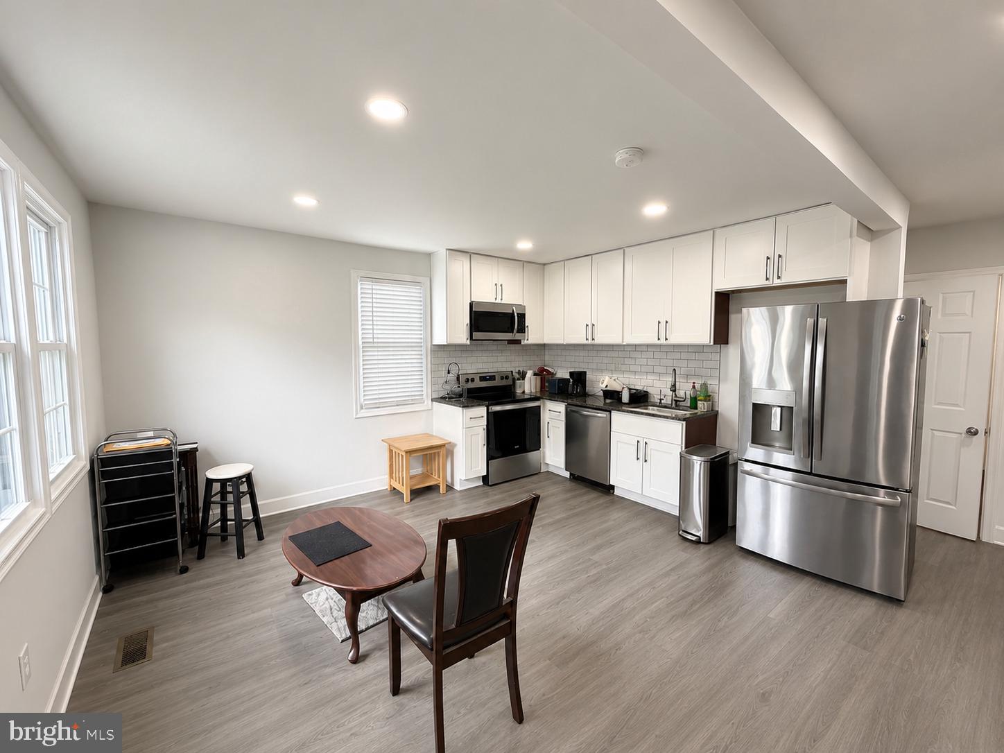 1209 CHAPEL OAKS DRIVE