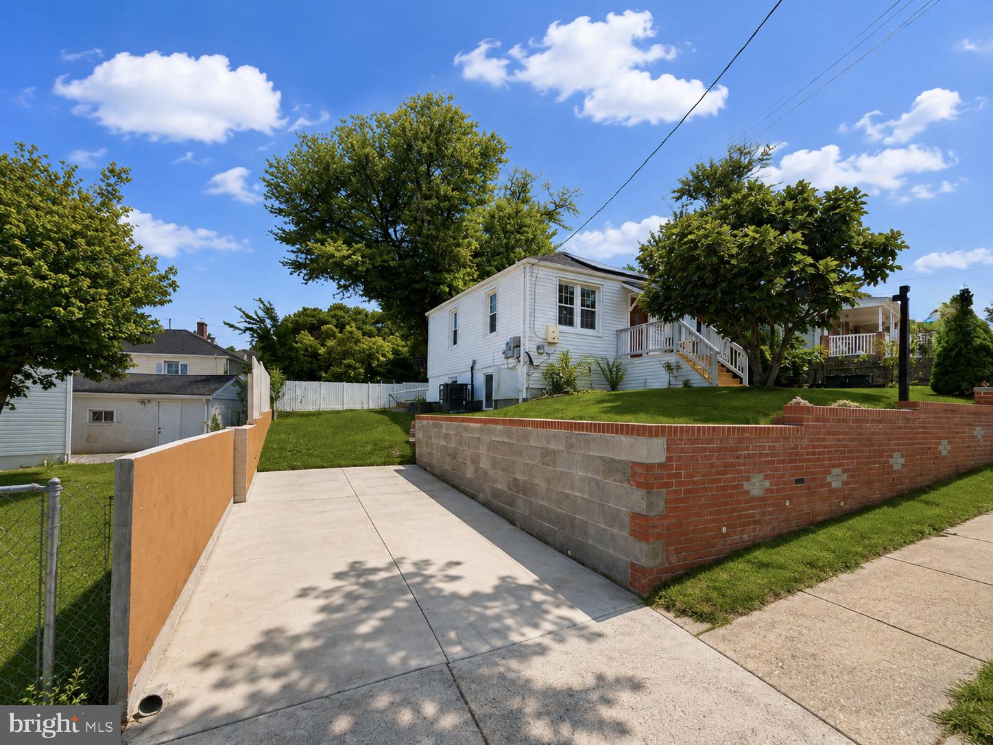1209 CHAPEL OAKS DRIVE