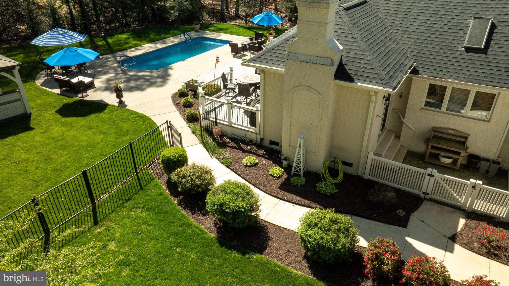 FAWN LAKE - Residential