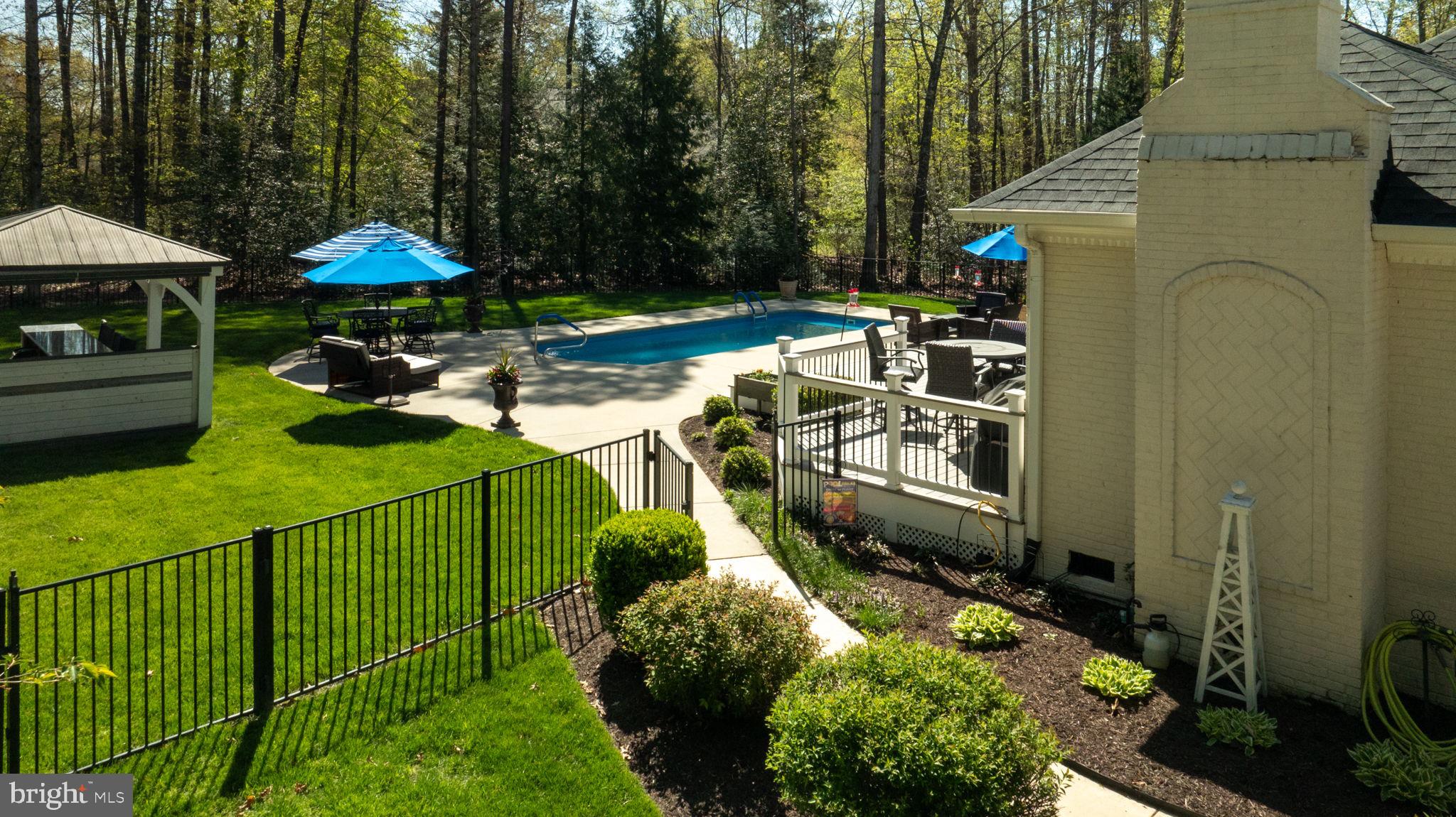 FAWN LAKE - Residential