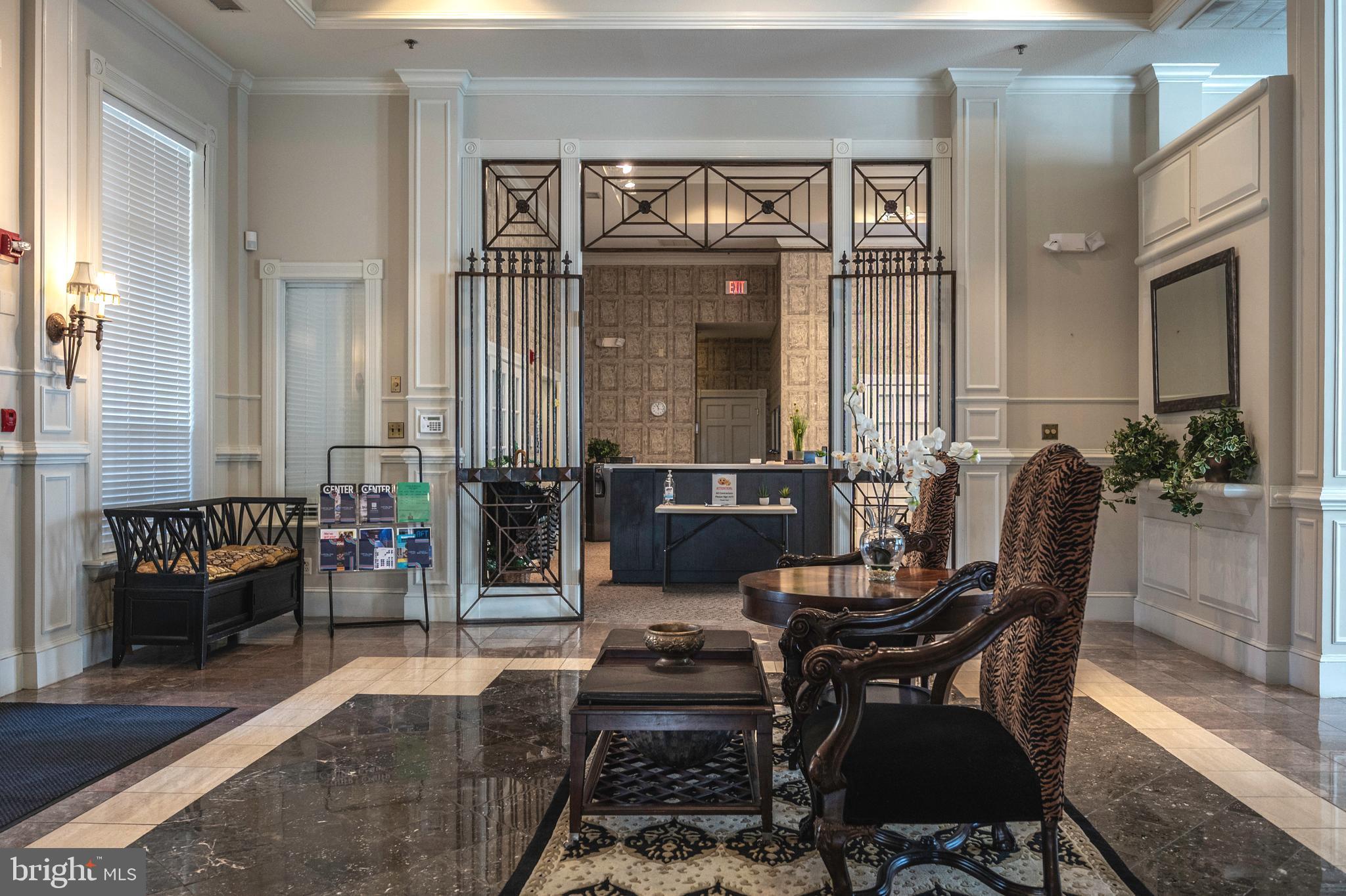 GATES OF MCLEAN - Residential