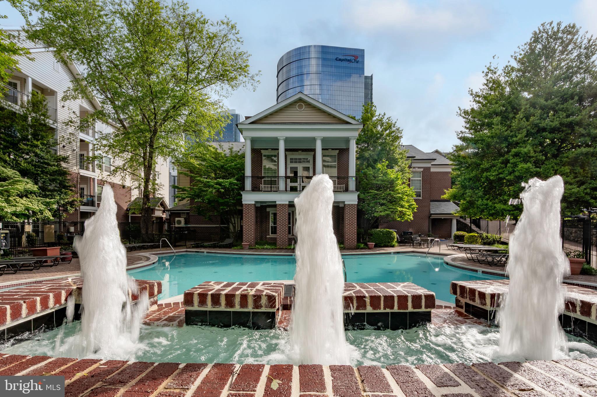 GATES OF MCLEAN - Residential