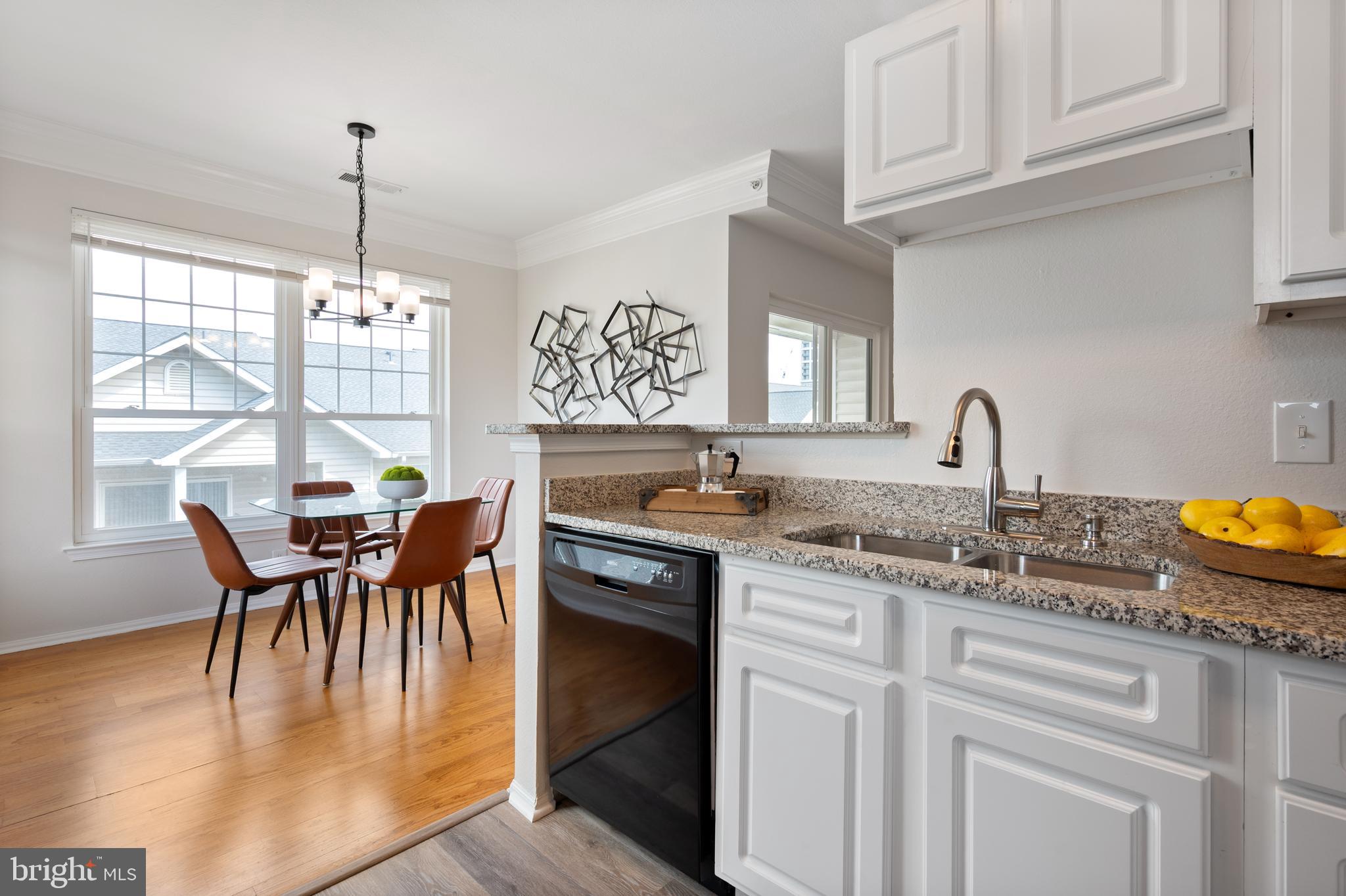 GATES OF MCLEAN - Residential