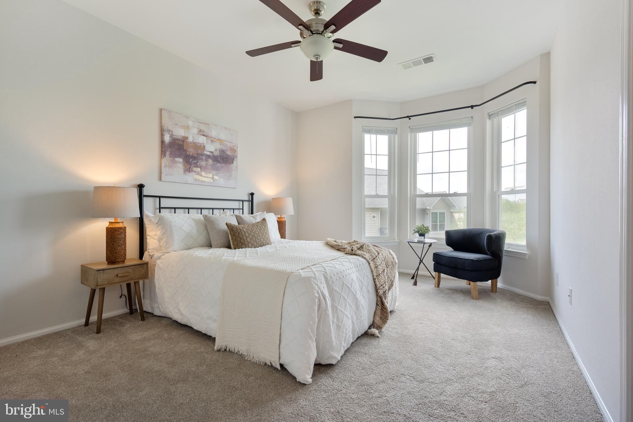 GATES OF MCLEAN - Residential