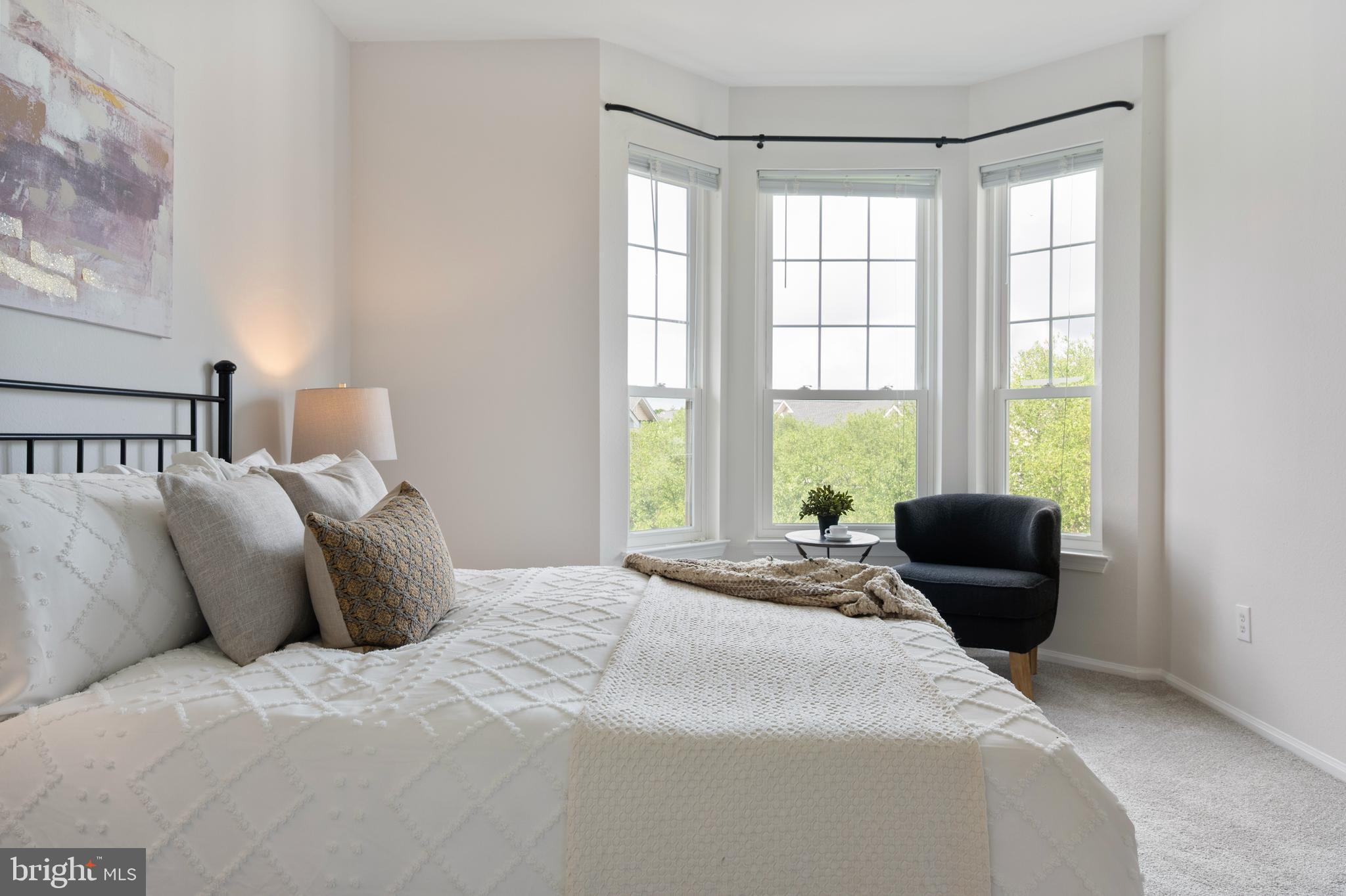 GATES OF MCLEAN - Residential