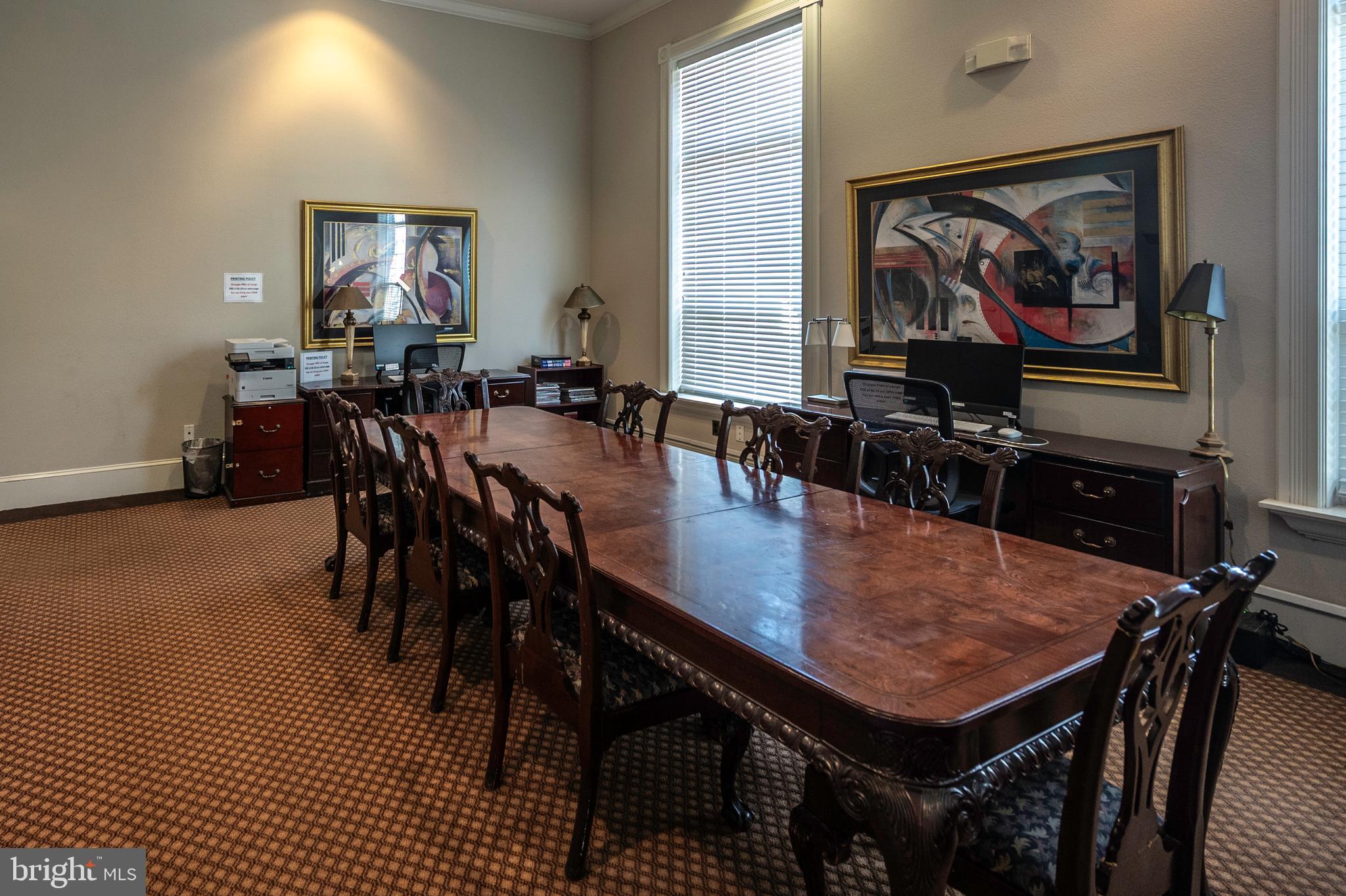 GATES OF MCLEAN - Residential