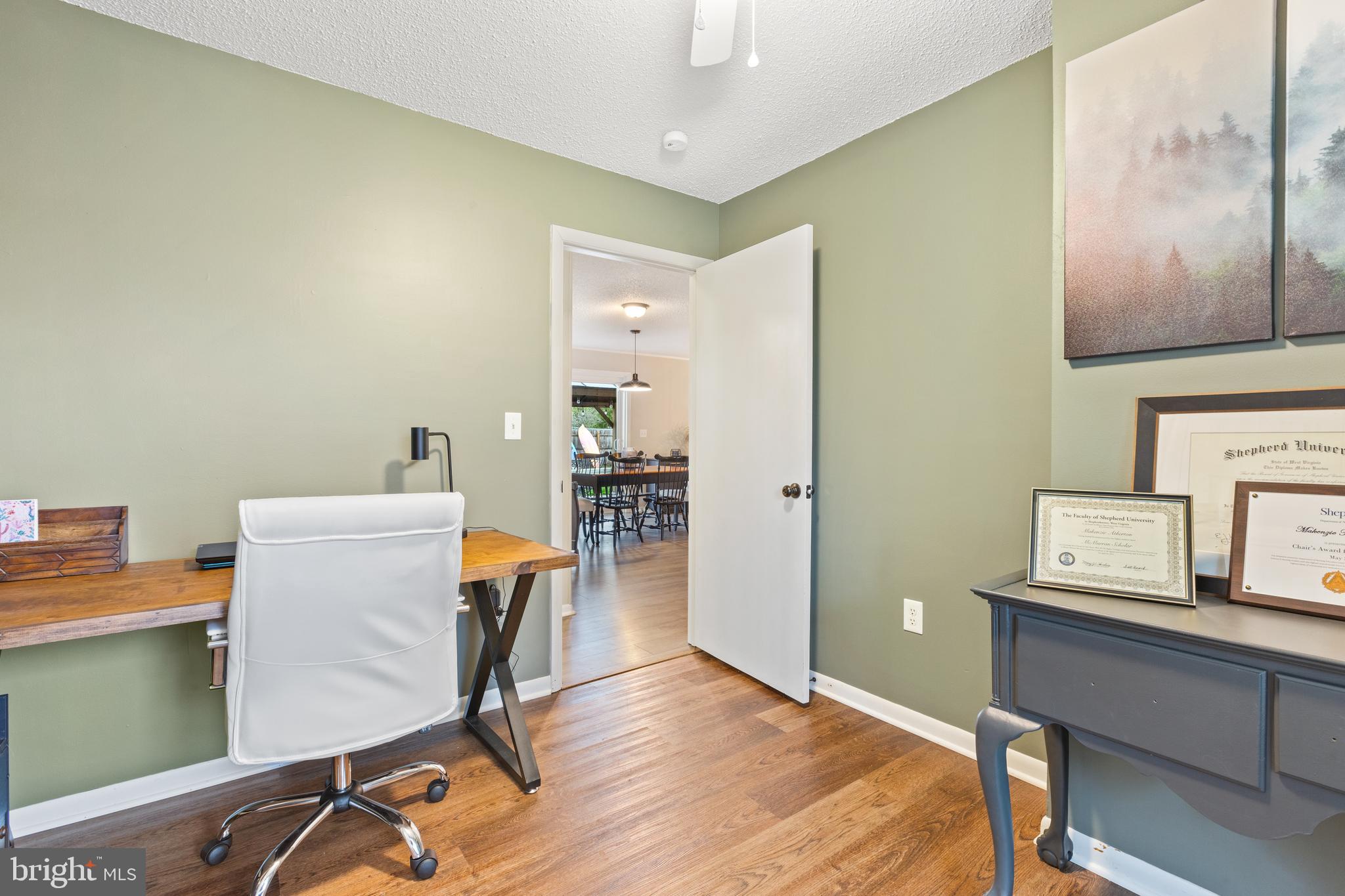 SKY-LIN PARK - Residential