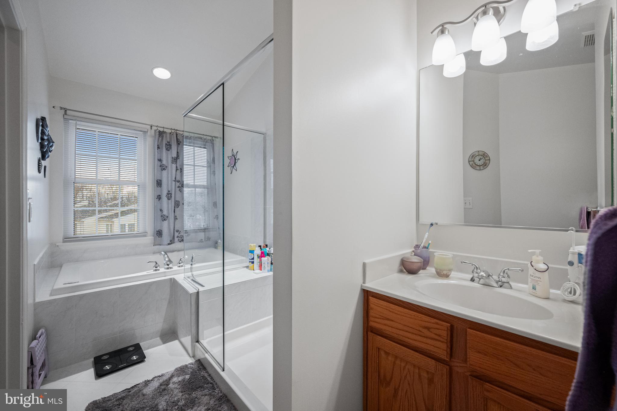 CHAPEL GROVE - Residential