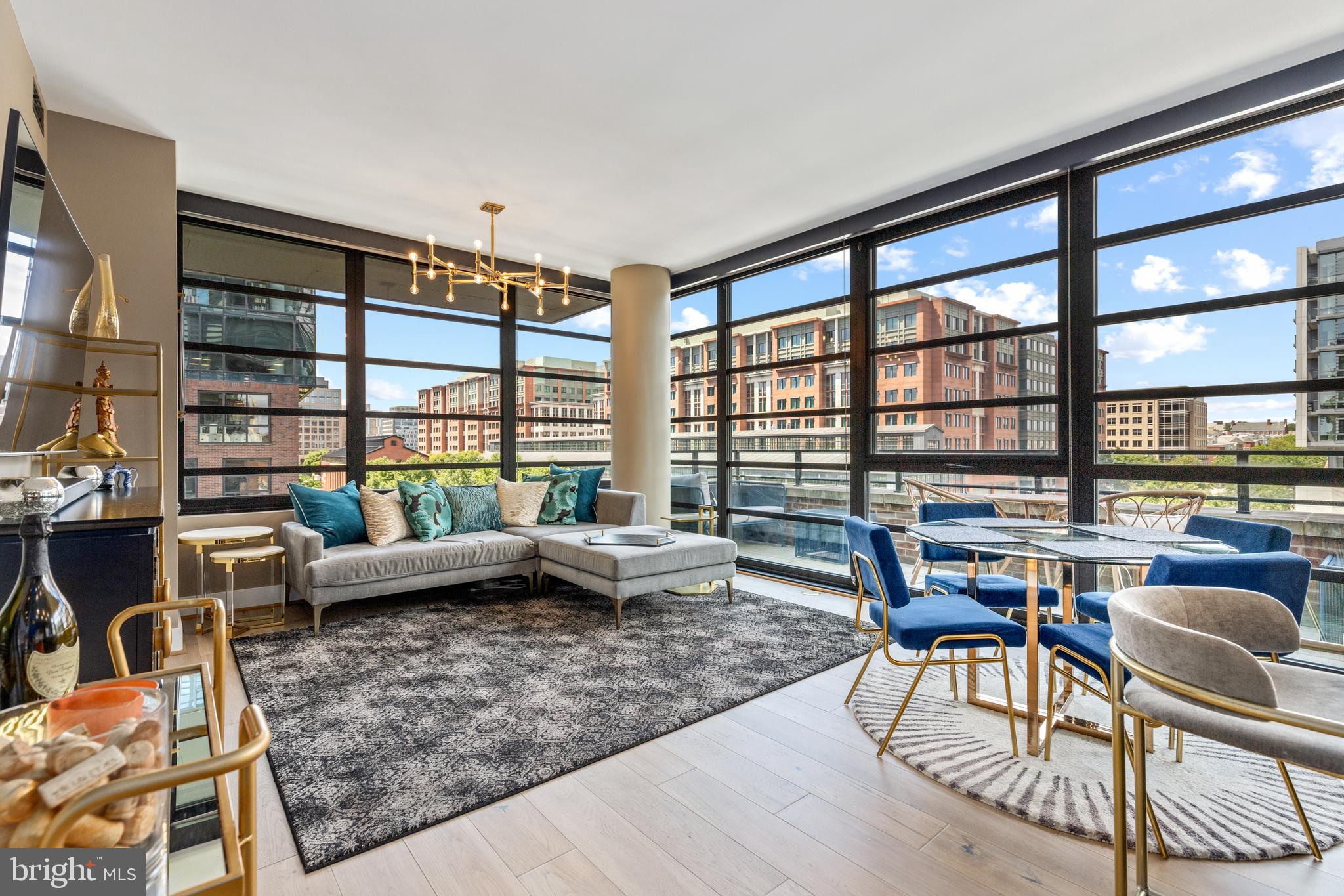 1300 4TH STREET SE 404