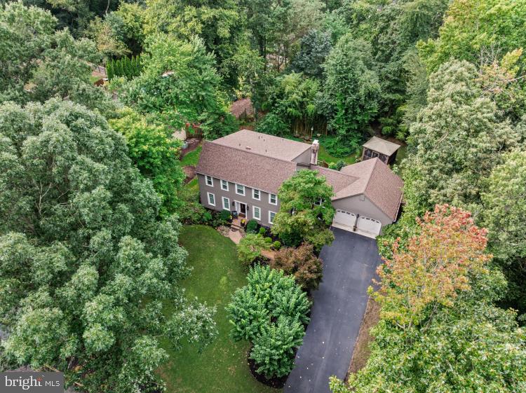 114 LAUREL LANE
