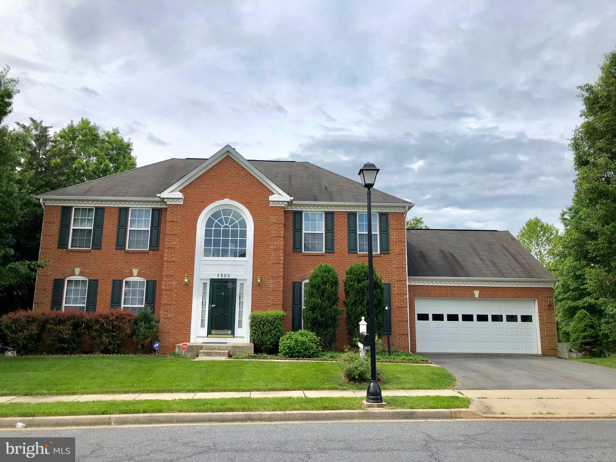 WALNUT RIDGE - Residential Lease