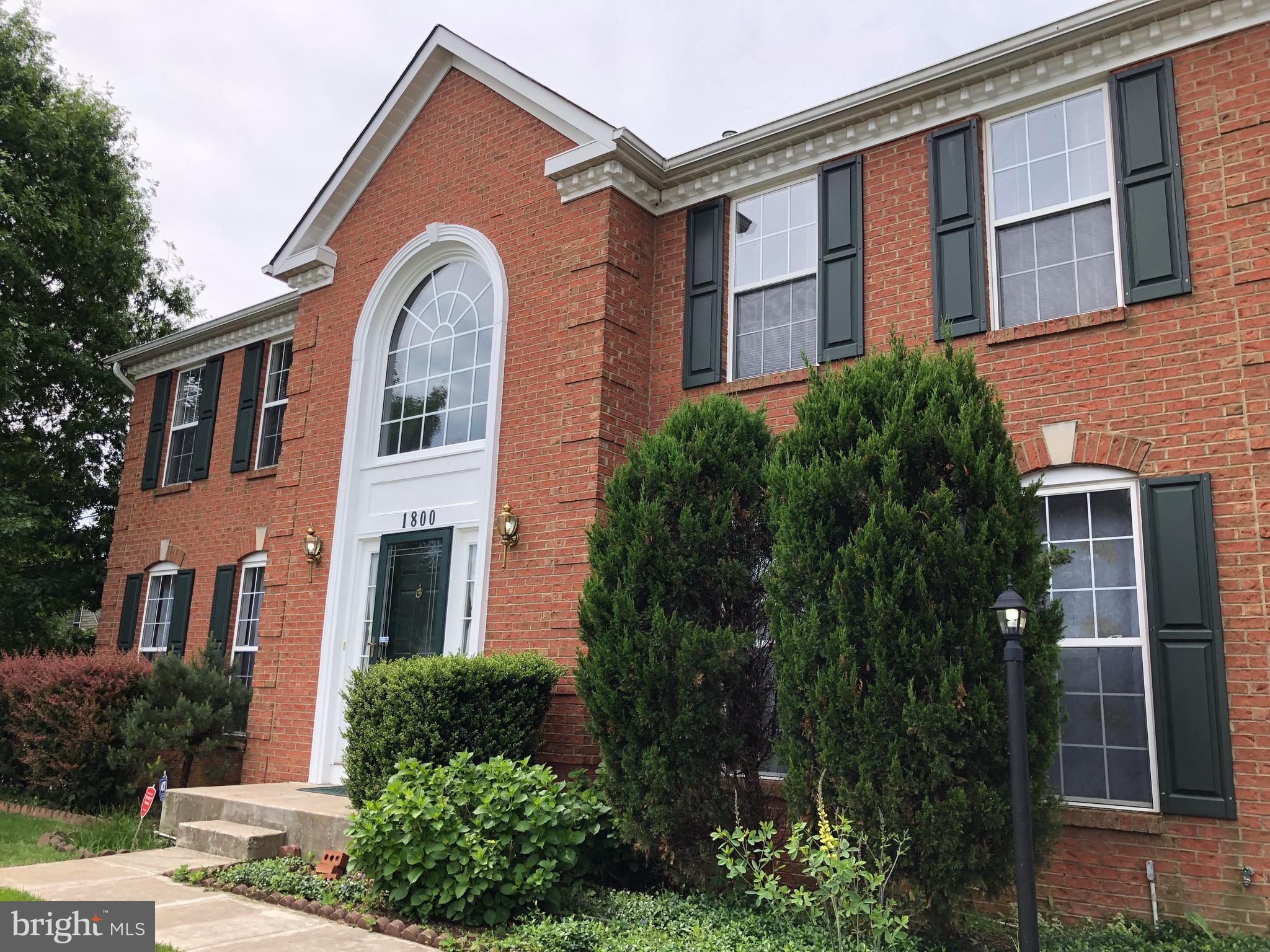 WALNUT RIDGE - Residential Lease