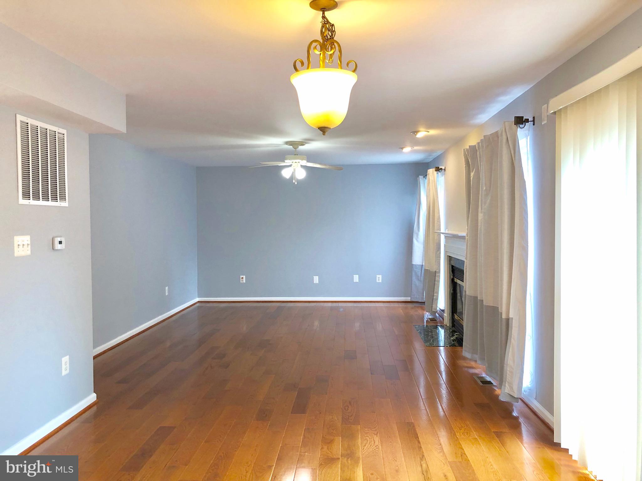 WALNUT RIDGE - Residential Lease