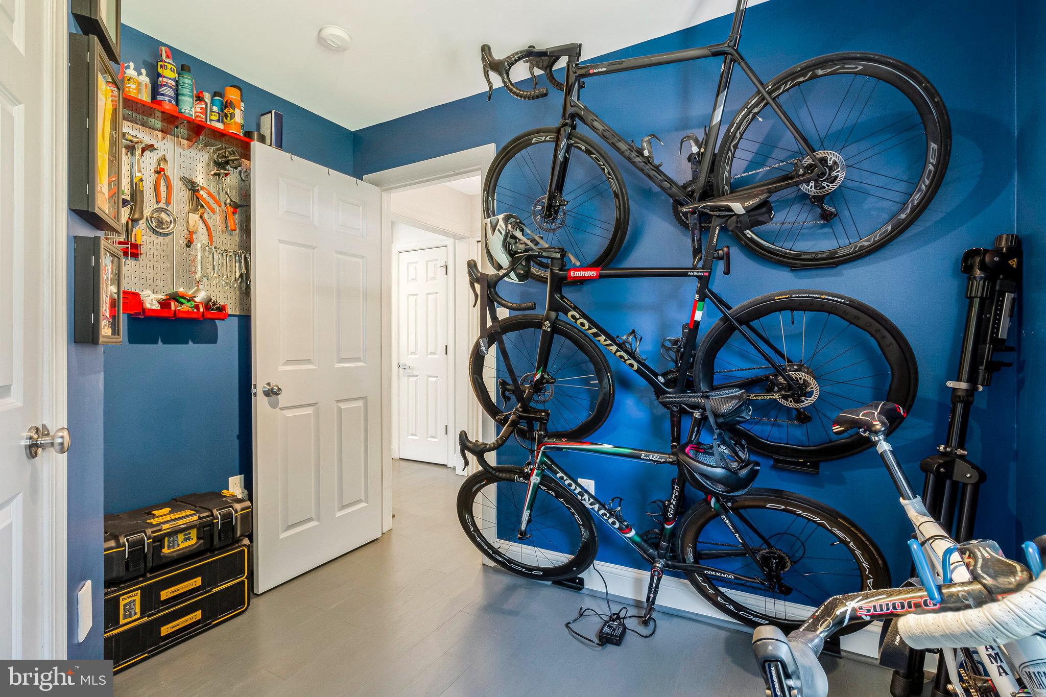 CREST OF WICKFORD - Residential