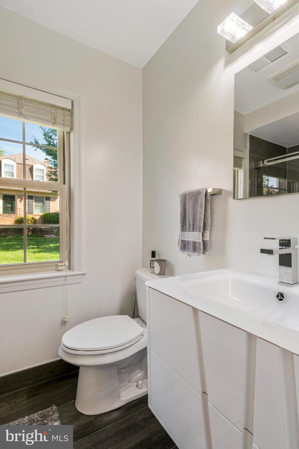 CREST OF WICKFORD - Residential