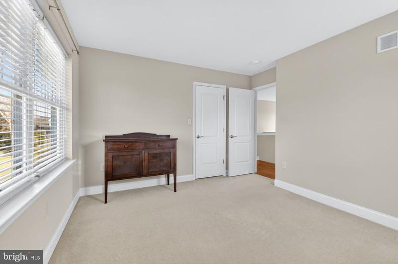 BRIGHTON - Residential