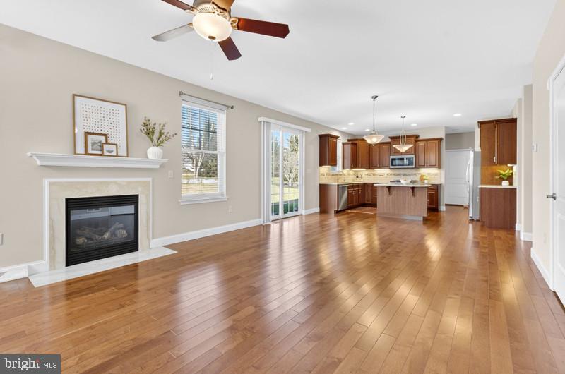 BRIGHTON - Residential