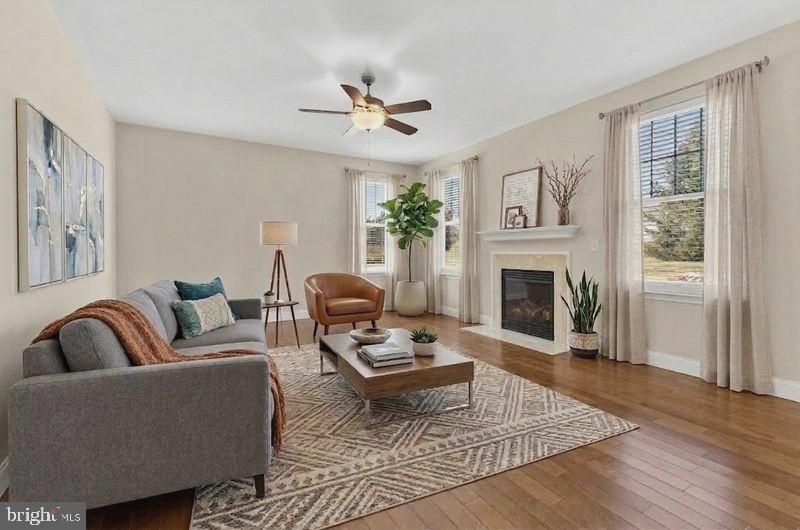 BRIGHTON - Residential