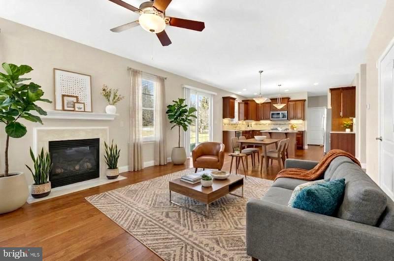 BRIGHTON - Residential