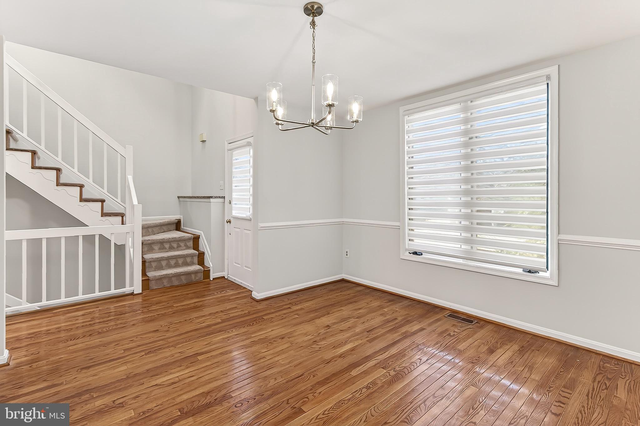 FAIR LAKES - Residential Lease