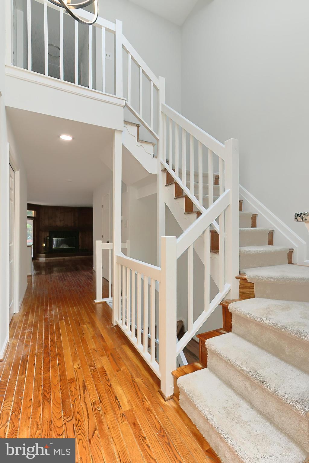 FAIR LAKES - Residential Lease