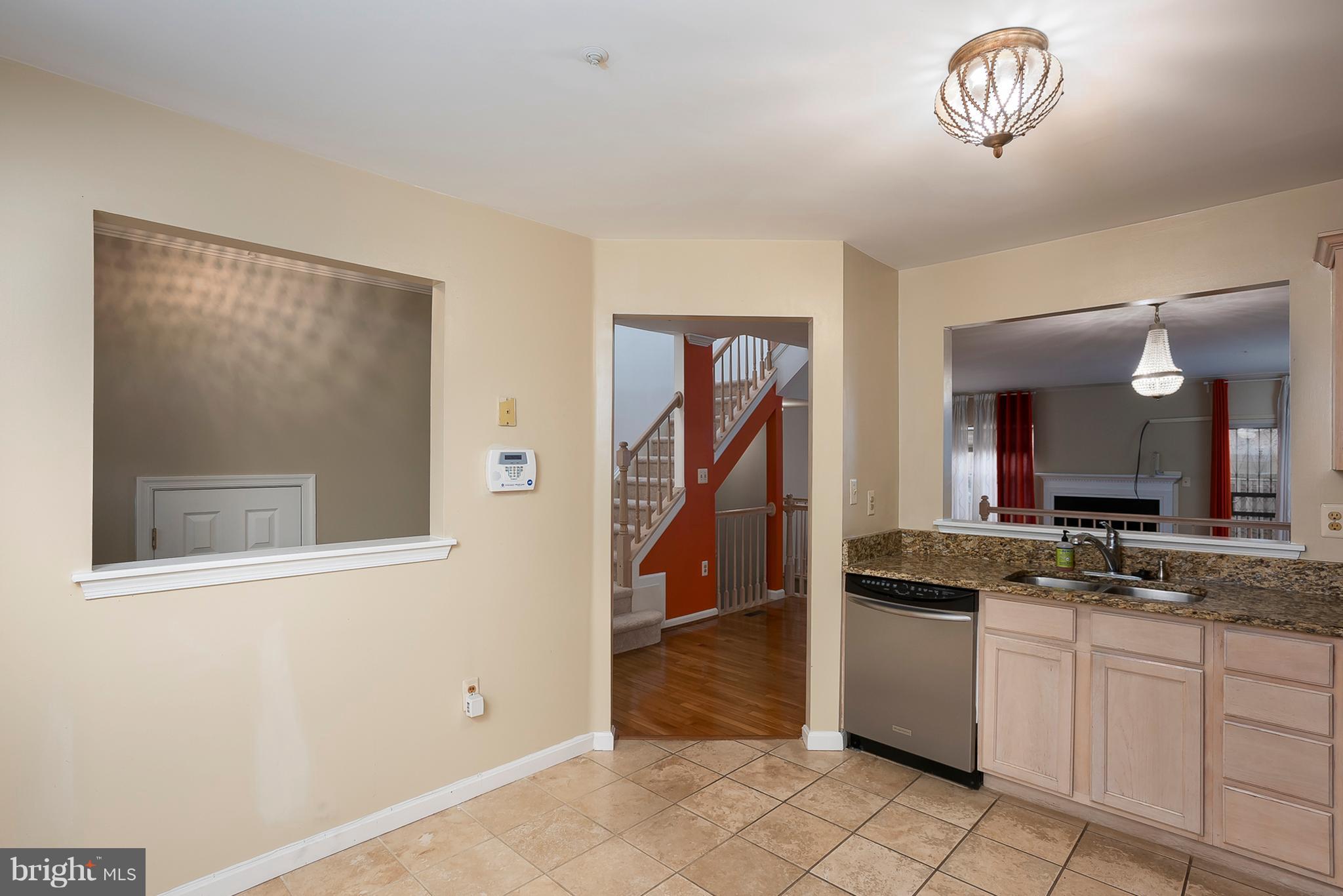 WOODVIEW VILLAGE - Residential