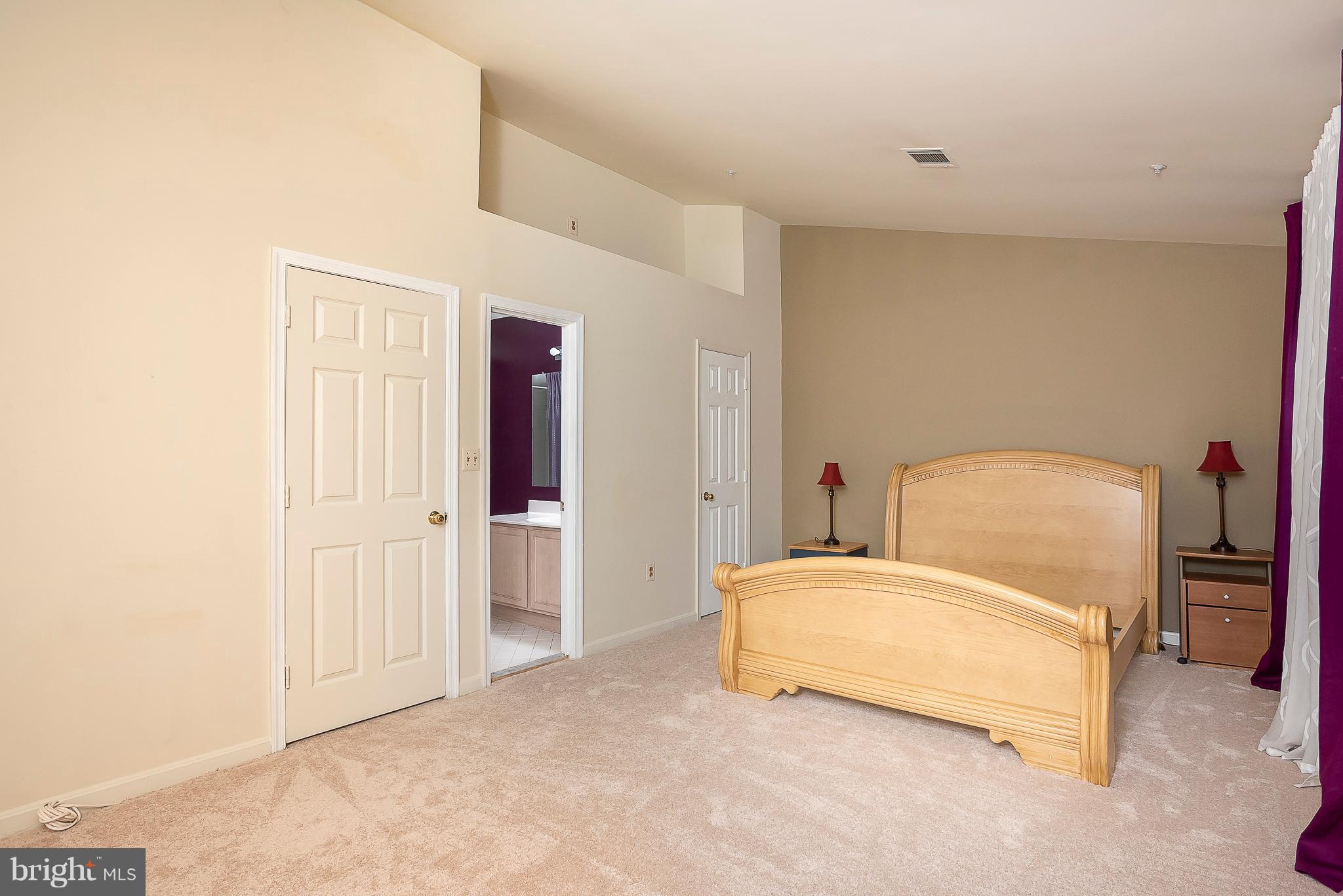 WOODVIEW VILLAGE - Residential