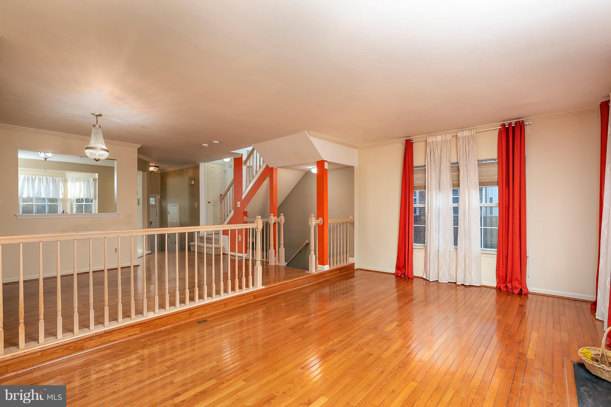 WOODVIEW VILLAGE - Residential