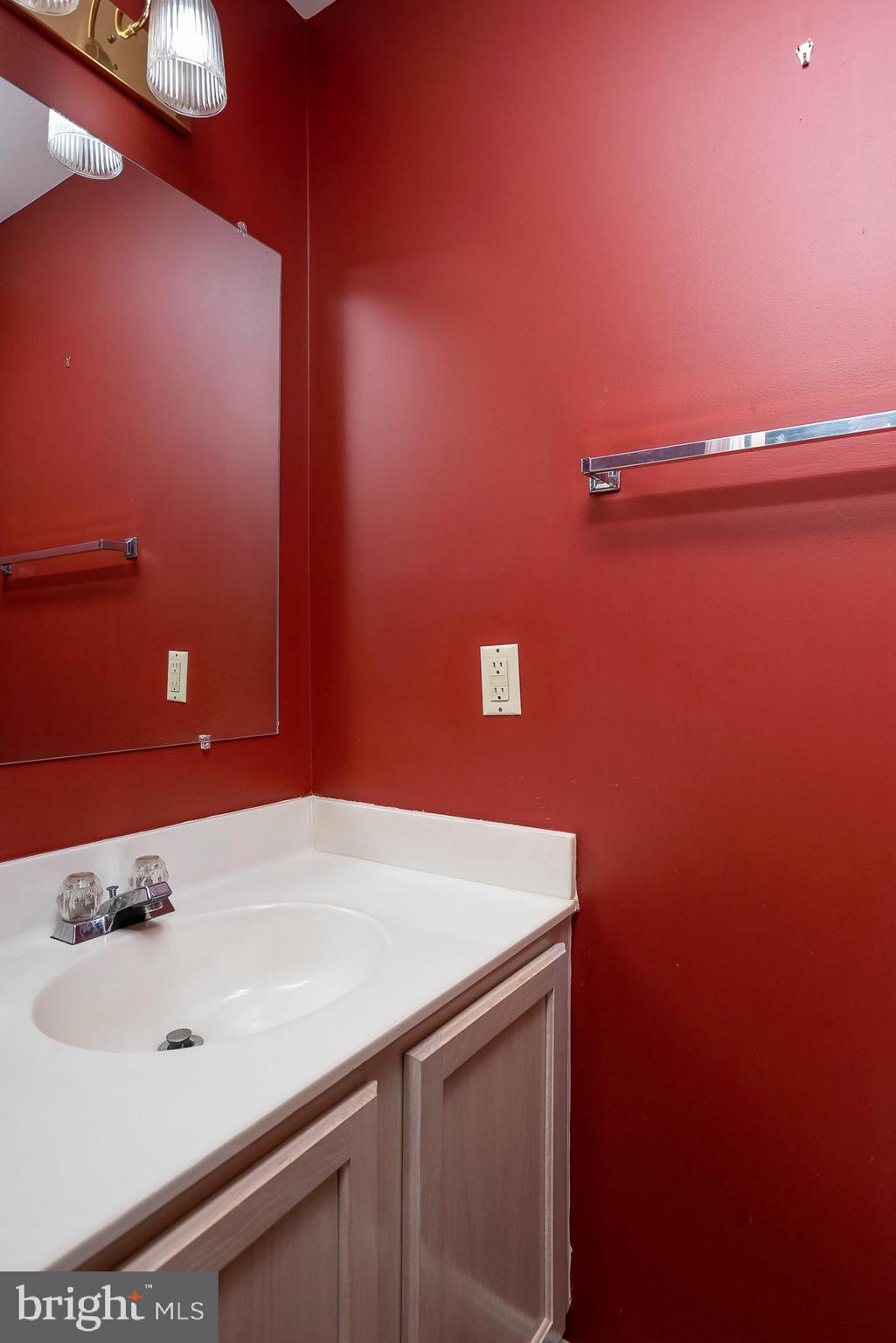 WOODVIEW VILLAGE - Residential