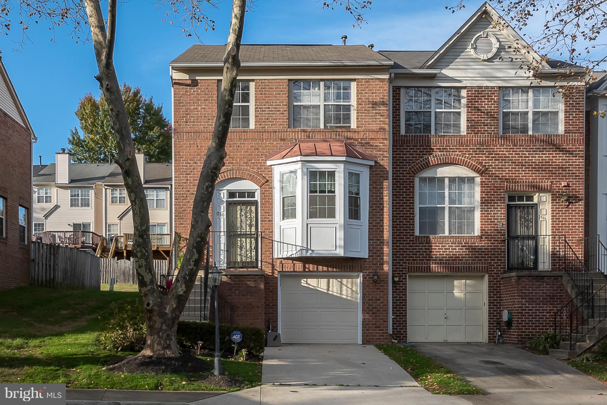 WOODVIEW VILLAGE - Residential