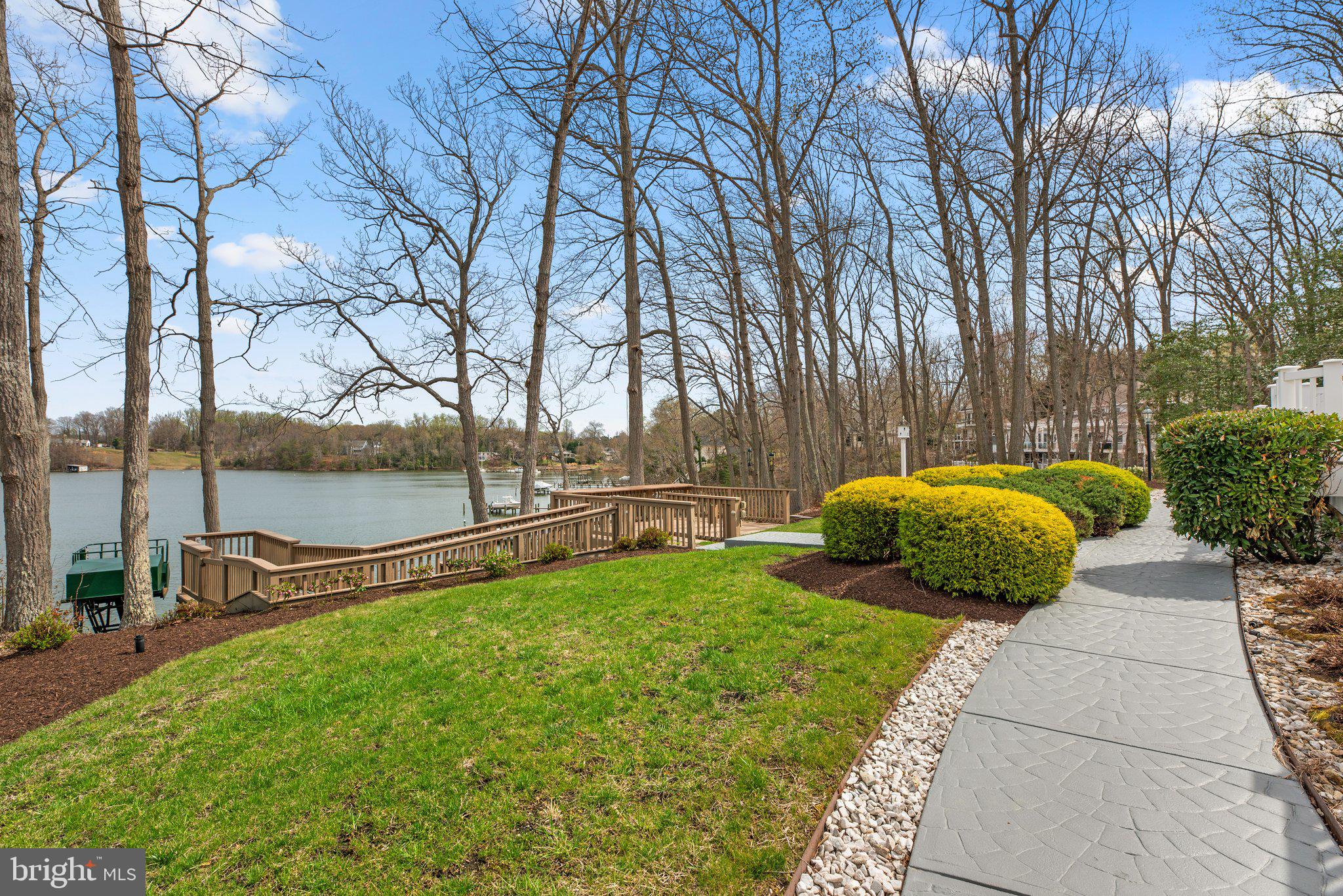 SOUTHDOWN ESTATES - Residential