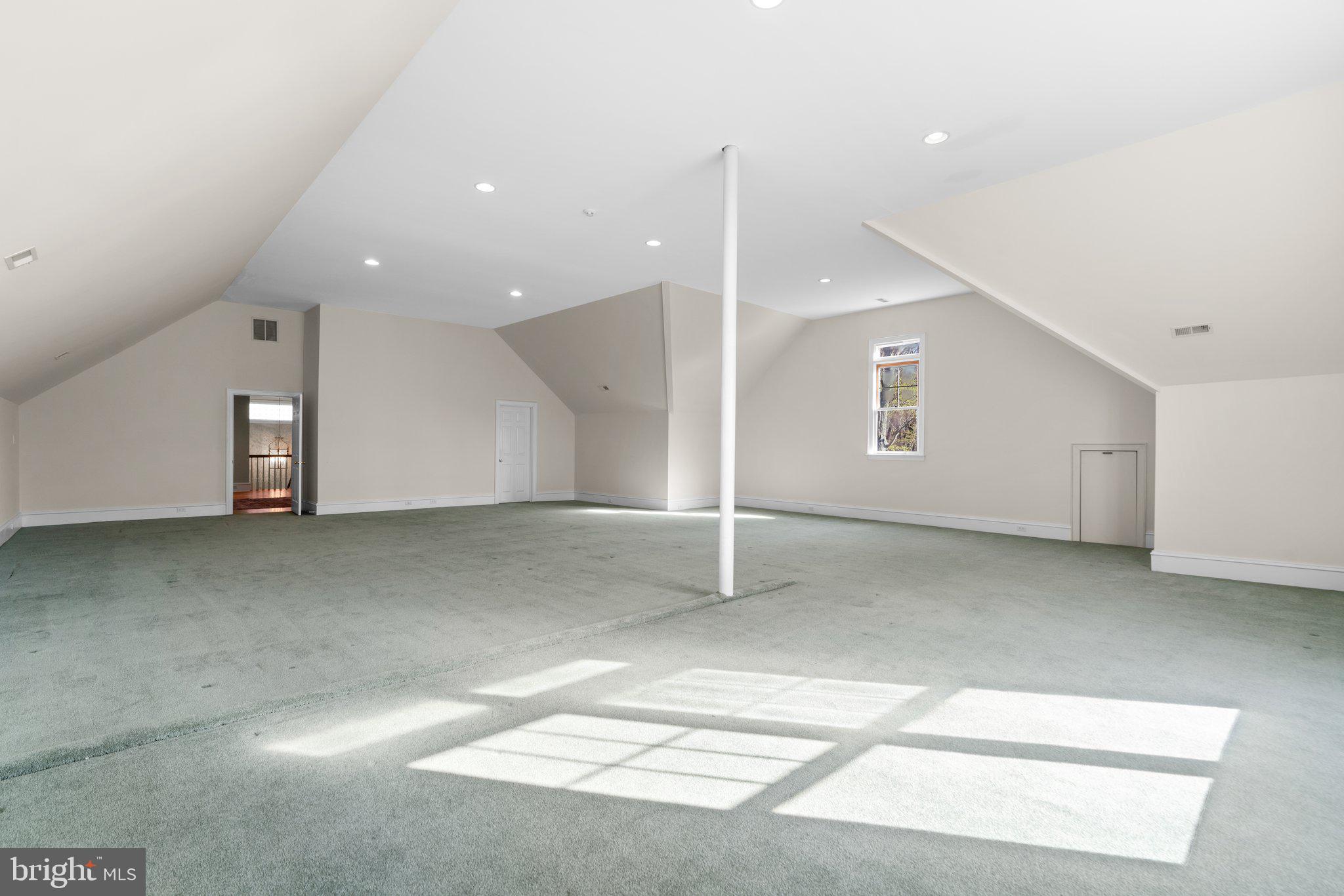 SOUTHDOWN ESTATES - Residential