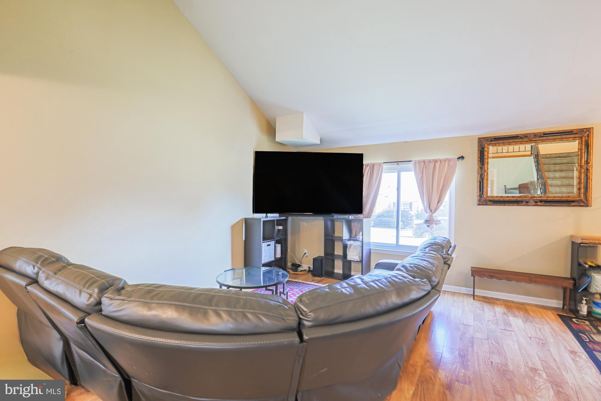 HARFORD LANDING - Residential