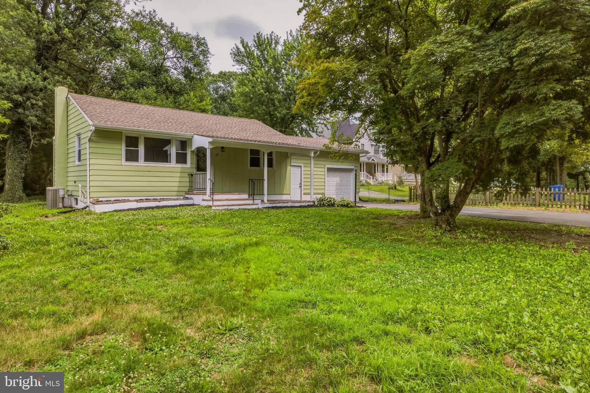 171 MORROW LANE