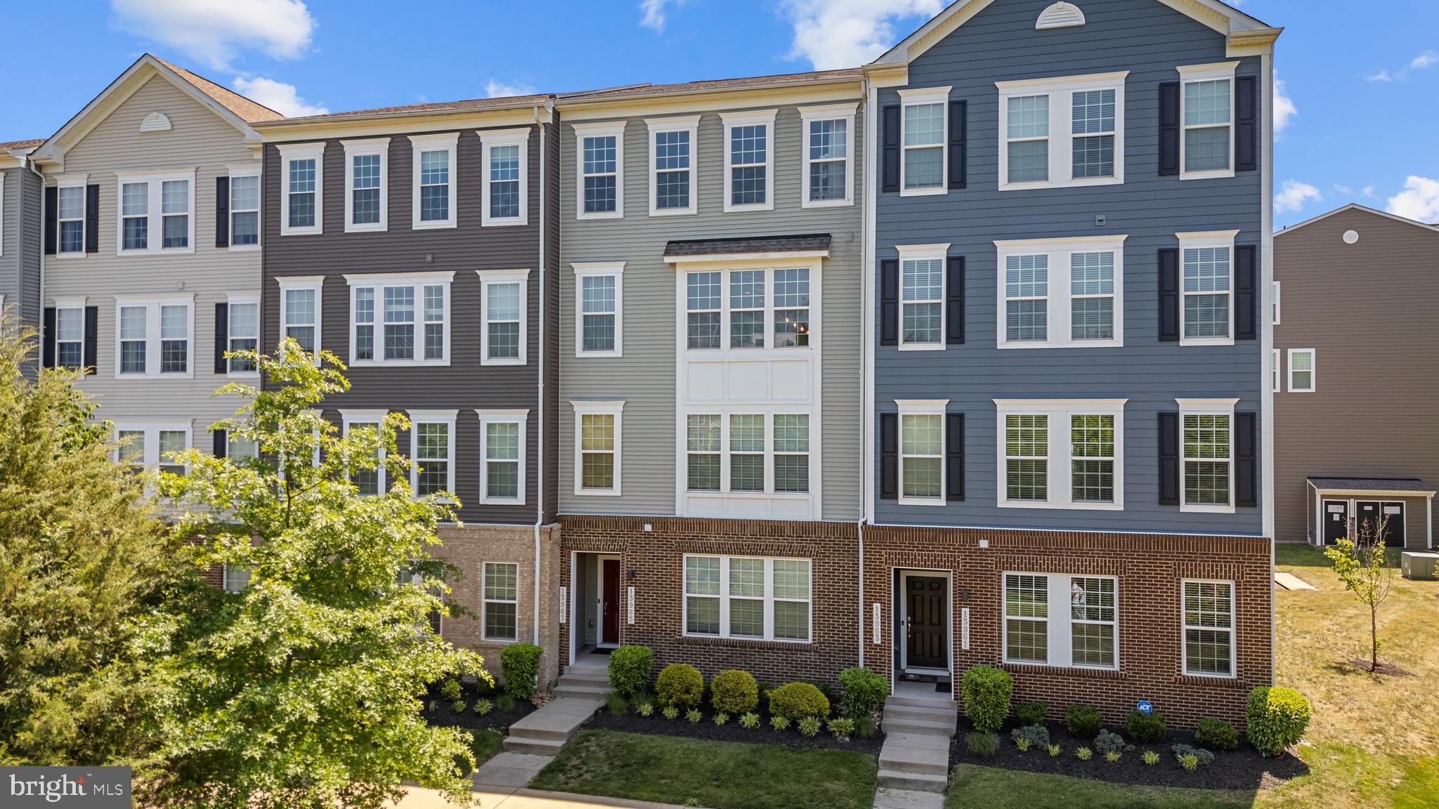HEATHCOTE COMMONS CONDOMINIUMS - Residential