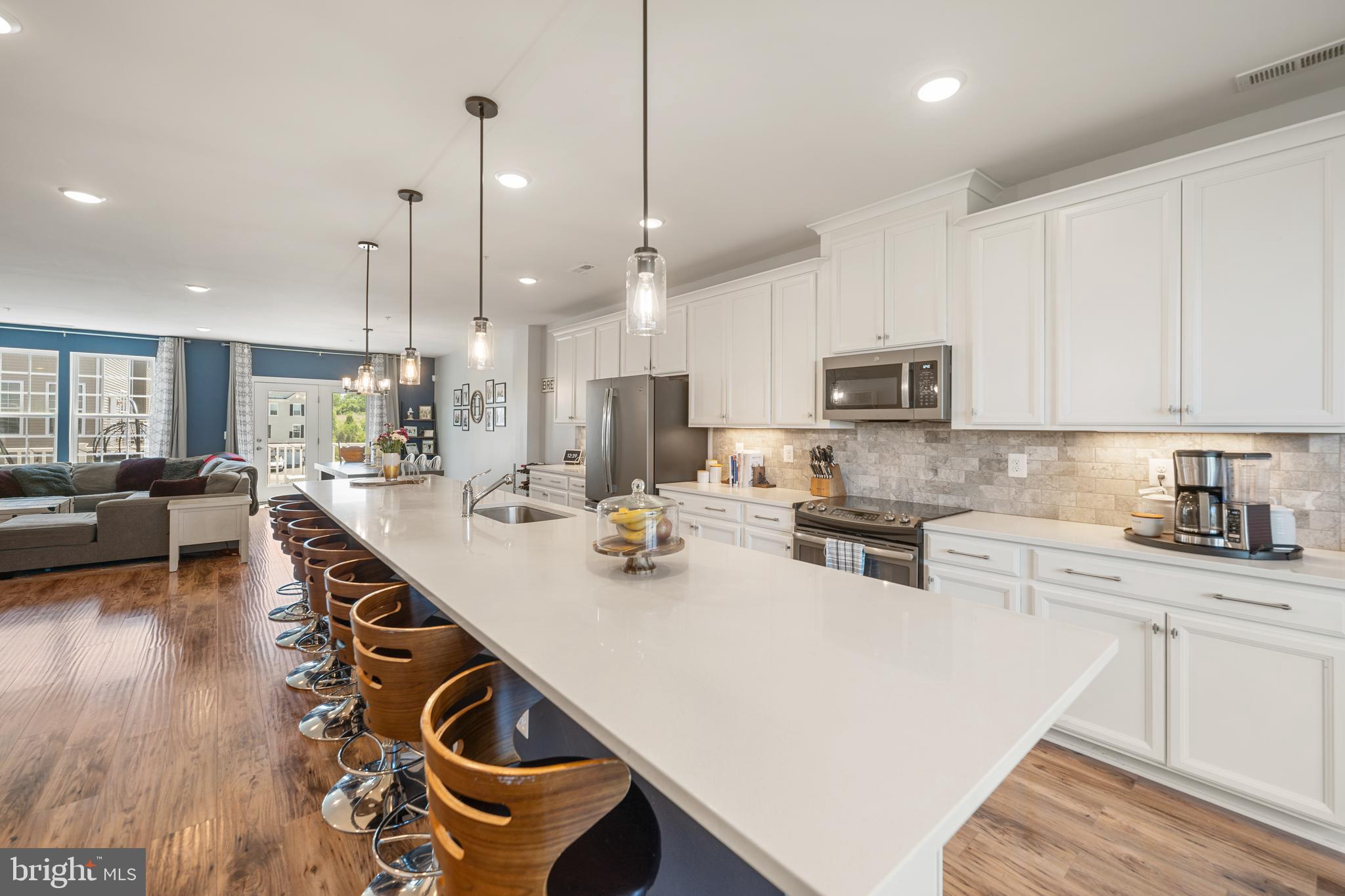HEATHCOTE COMMONS CONDOMINIUMS - Residential