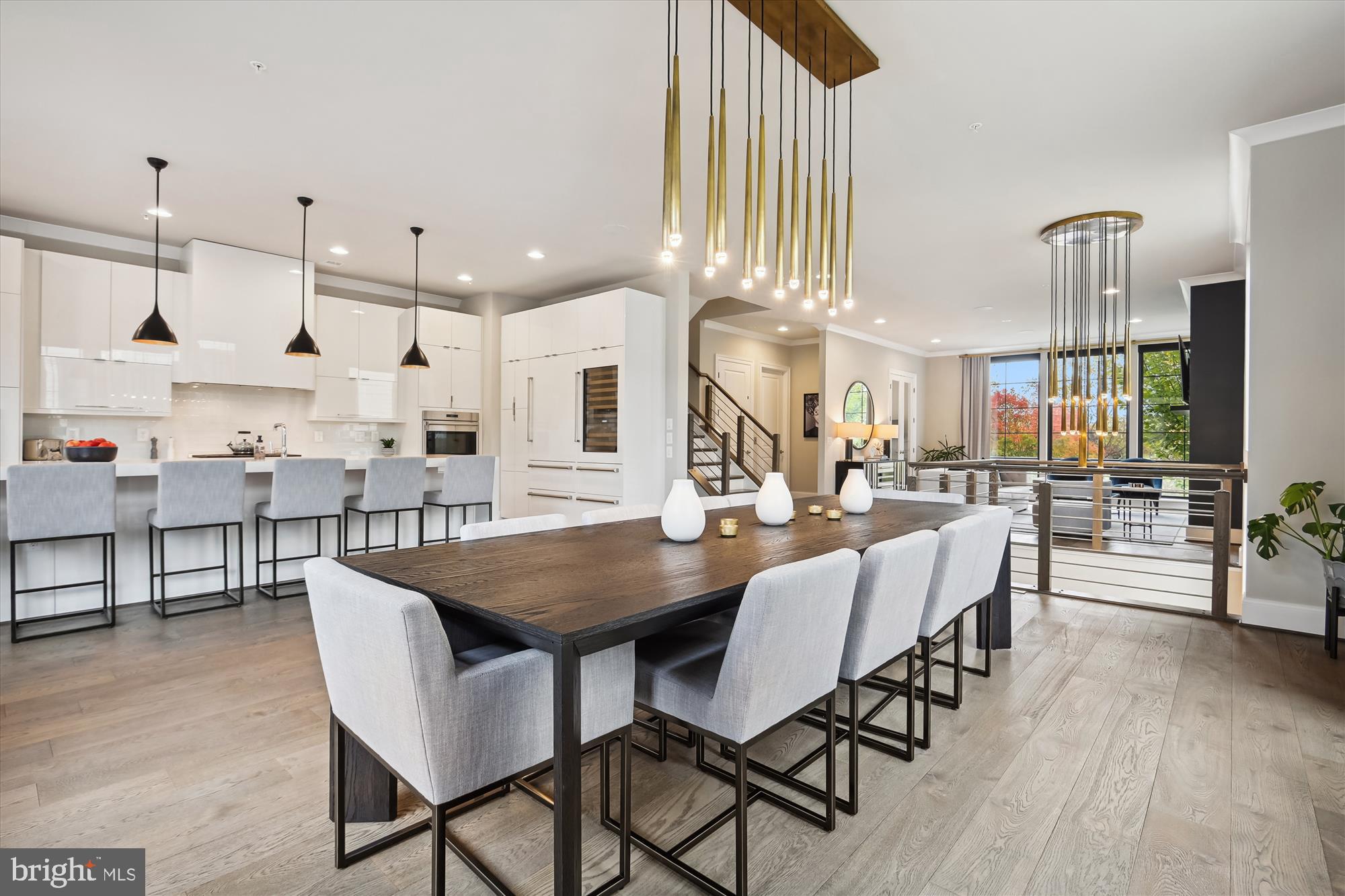 ONE LOUDOUN - Residential