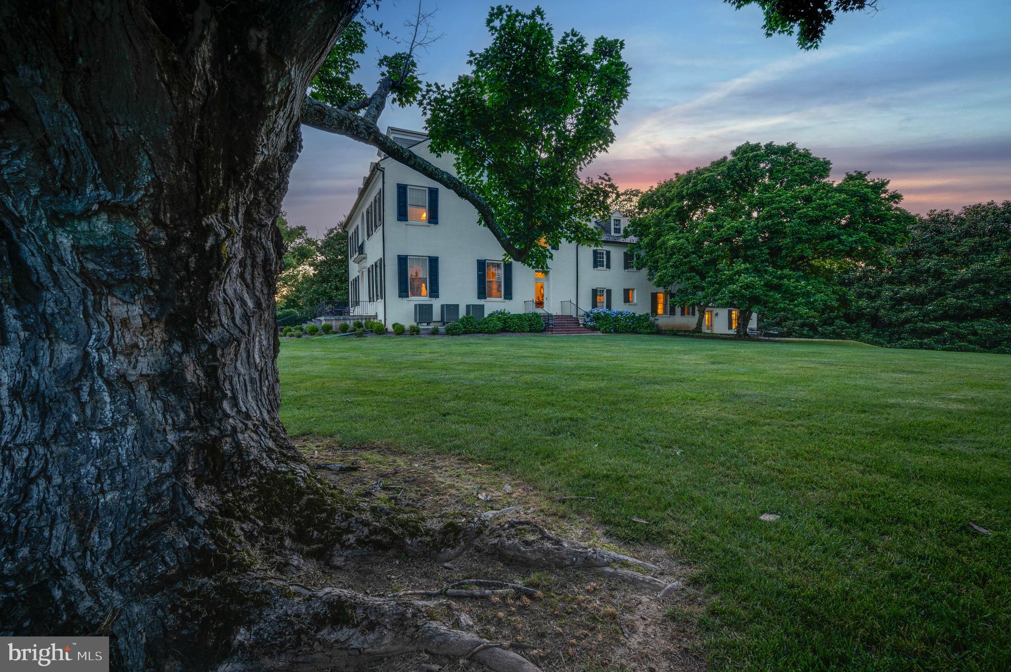 POT SPRING - Residential