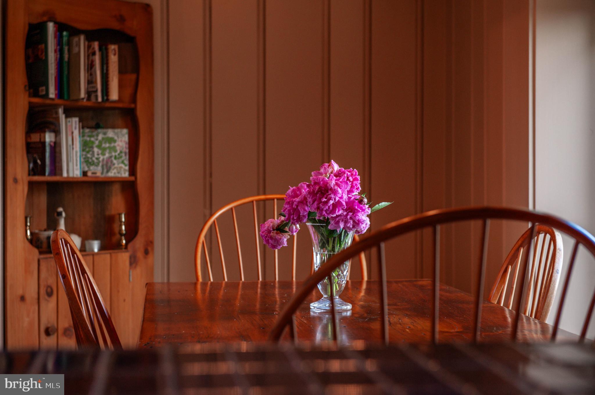 POT SPRING - Residential