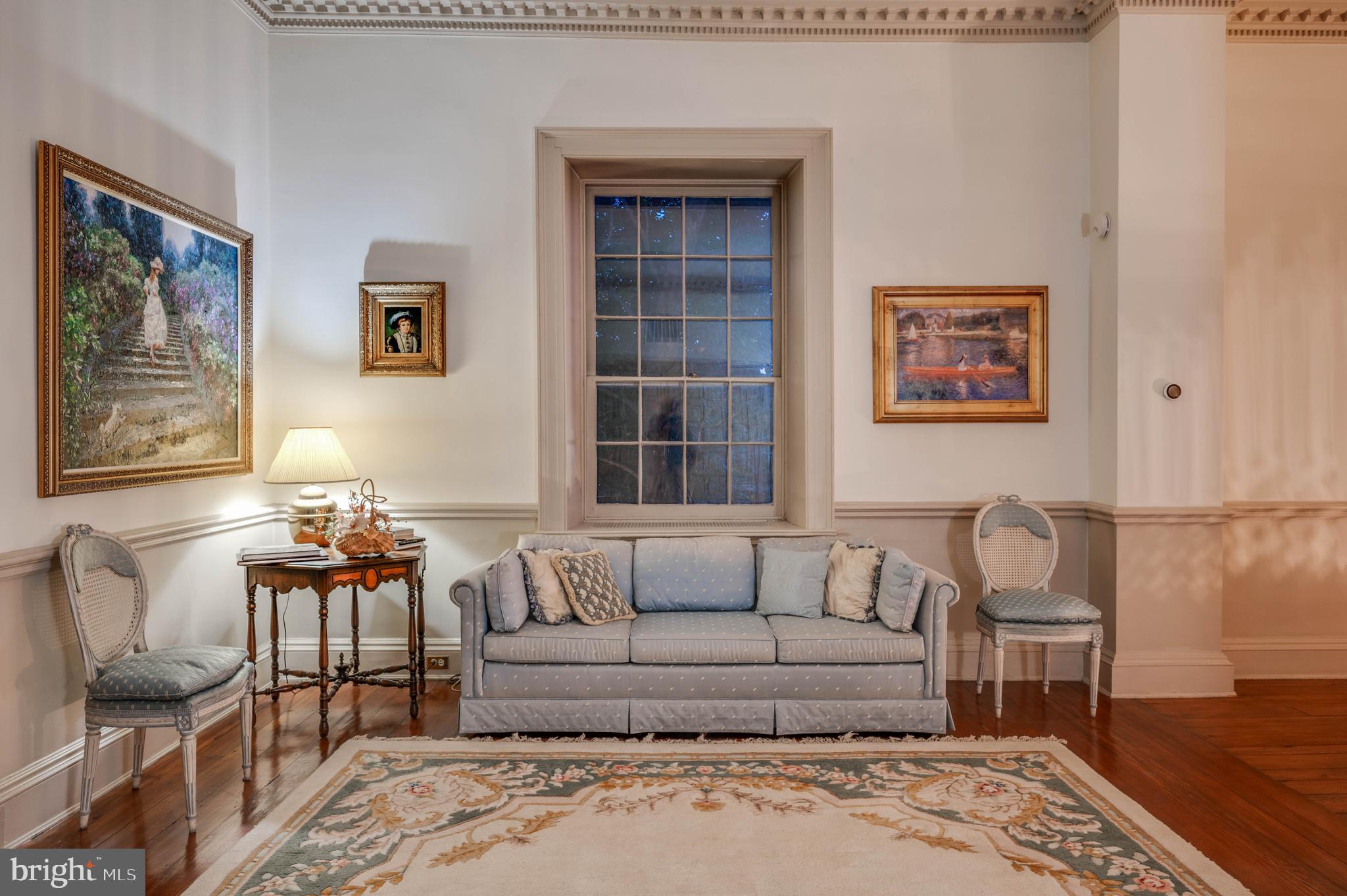 POT SPRING - Residential