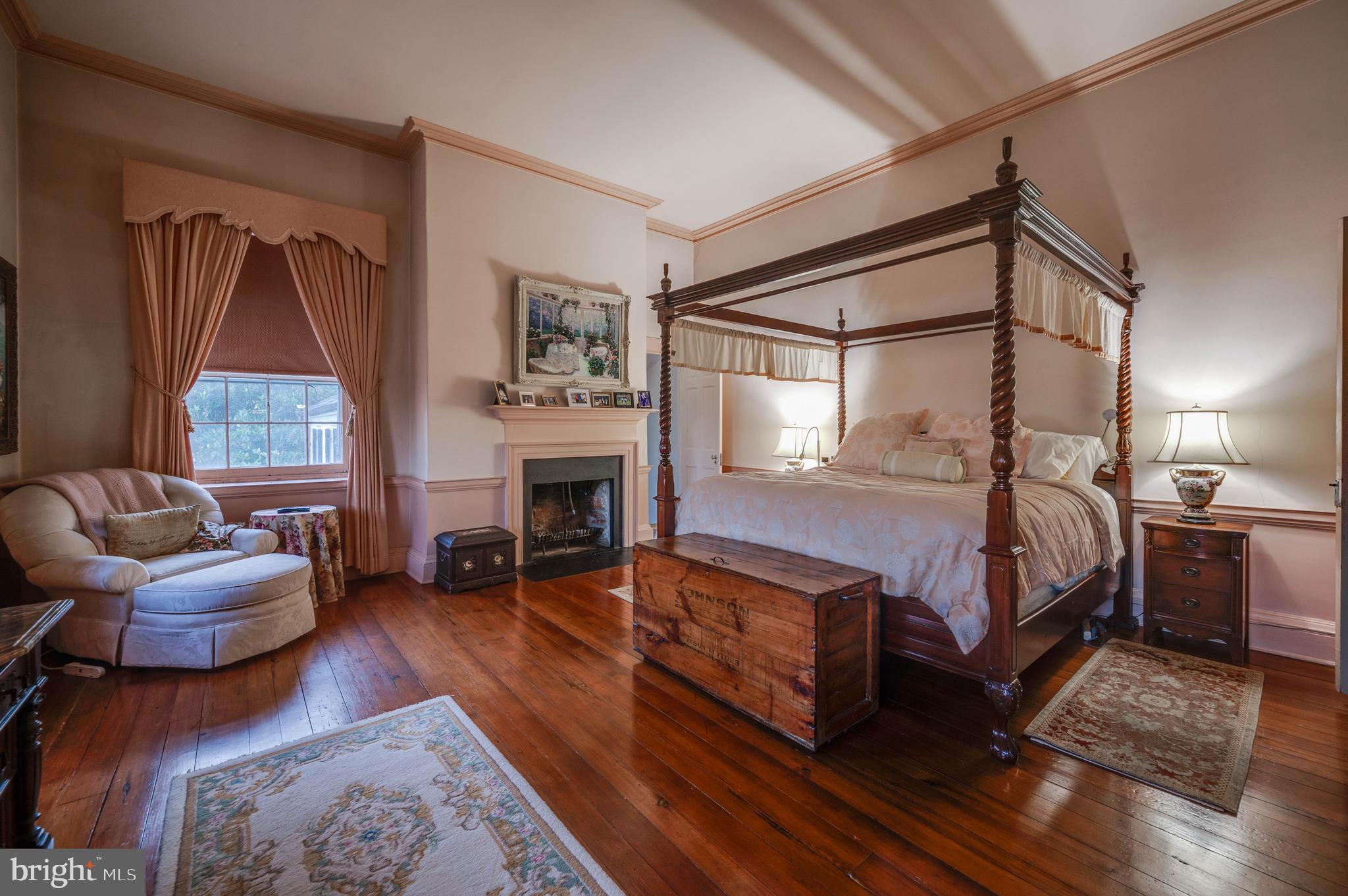 POT SPRING - Residential