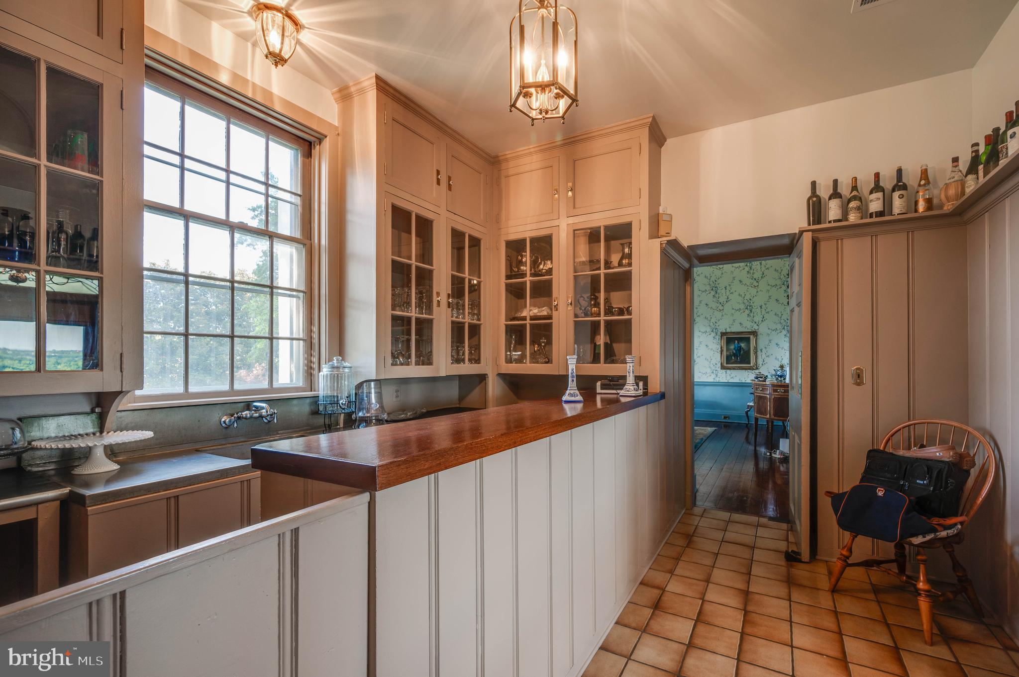 POT SPRING - Residential