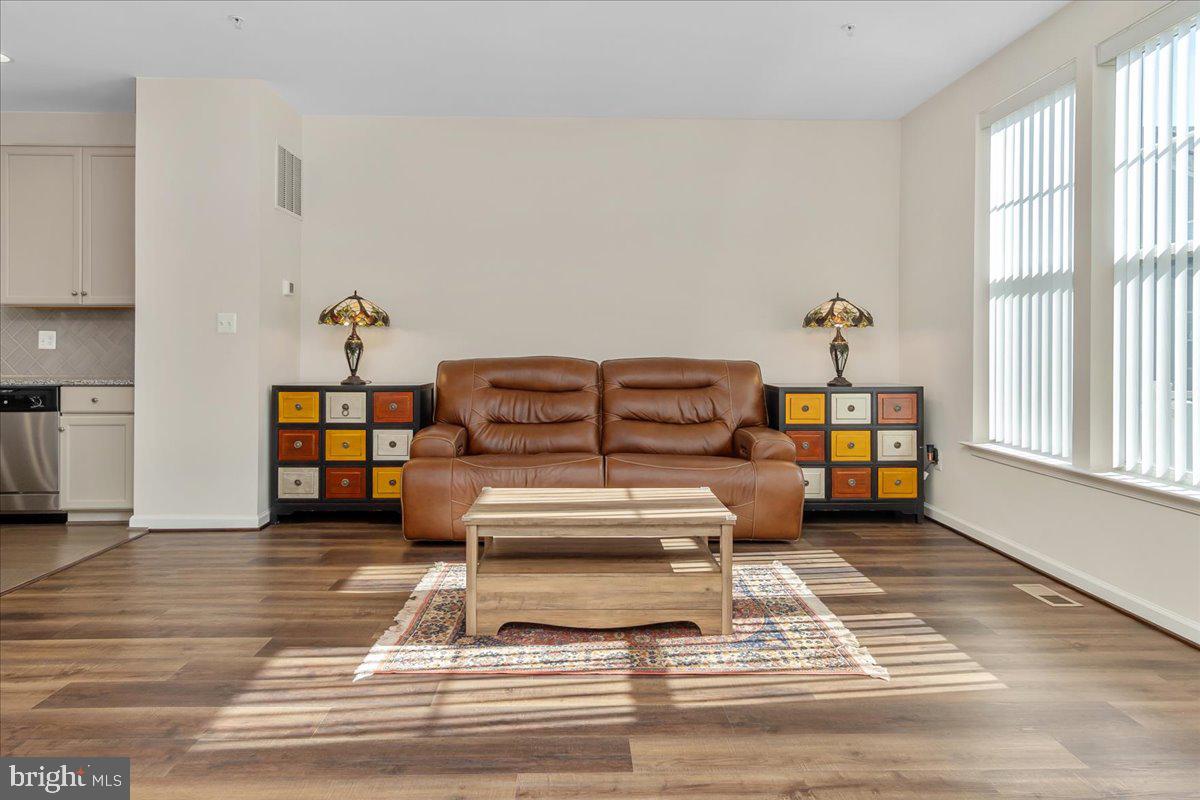 TALLYN RIDGE - Residential