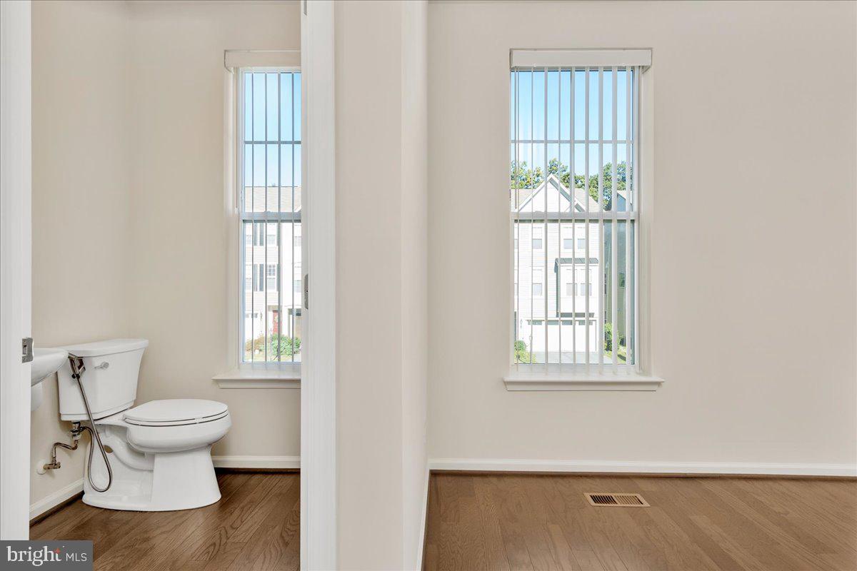 TALLYN RIDGE - Residential