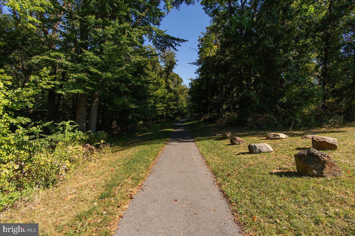 TALLYN RIDGE - Residential