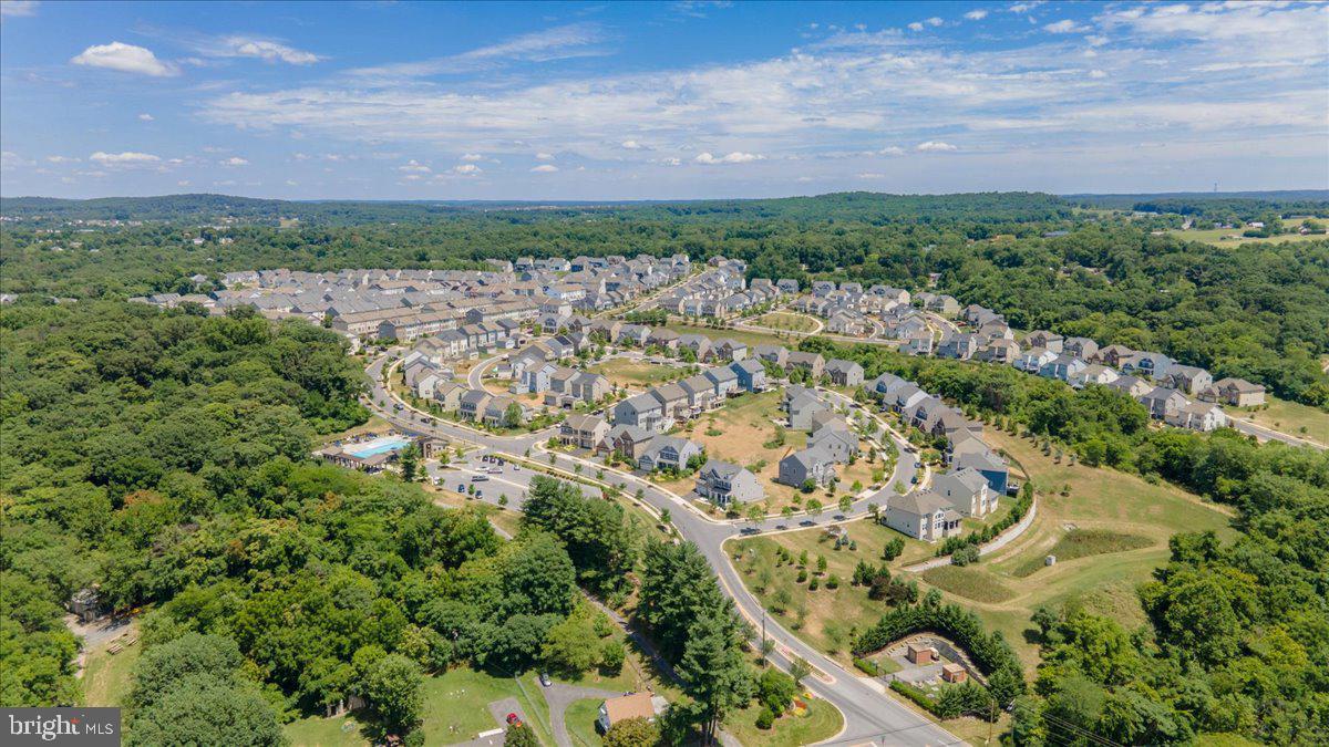 TALLYN RIDGE - Residential