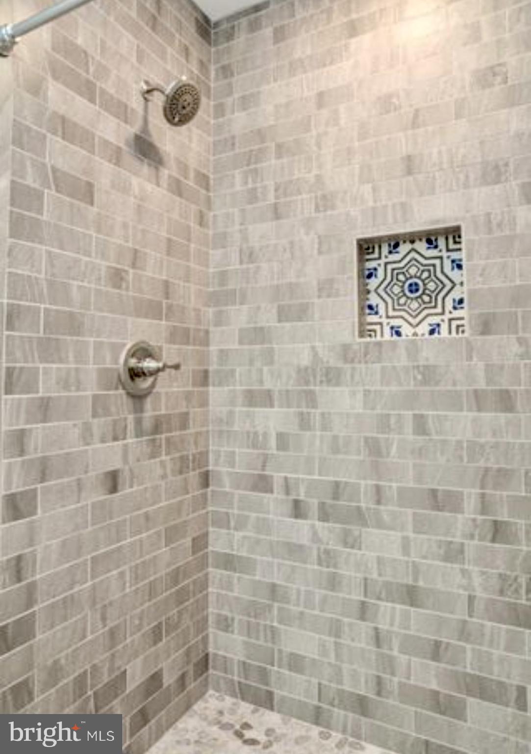 BARTON PLACE - Residential Lease