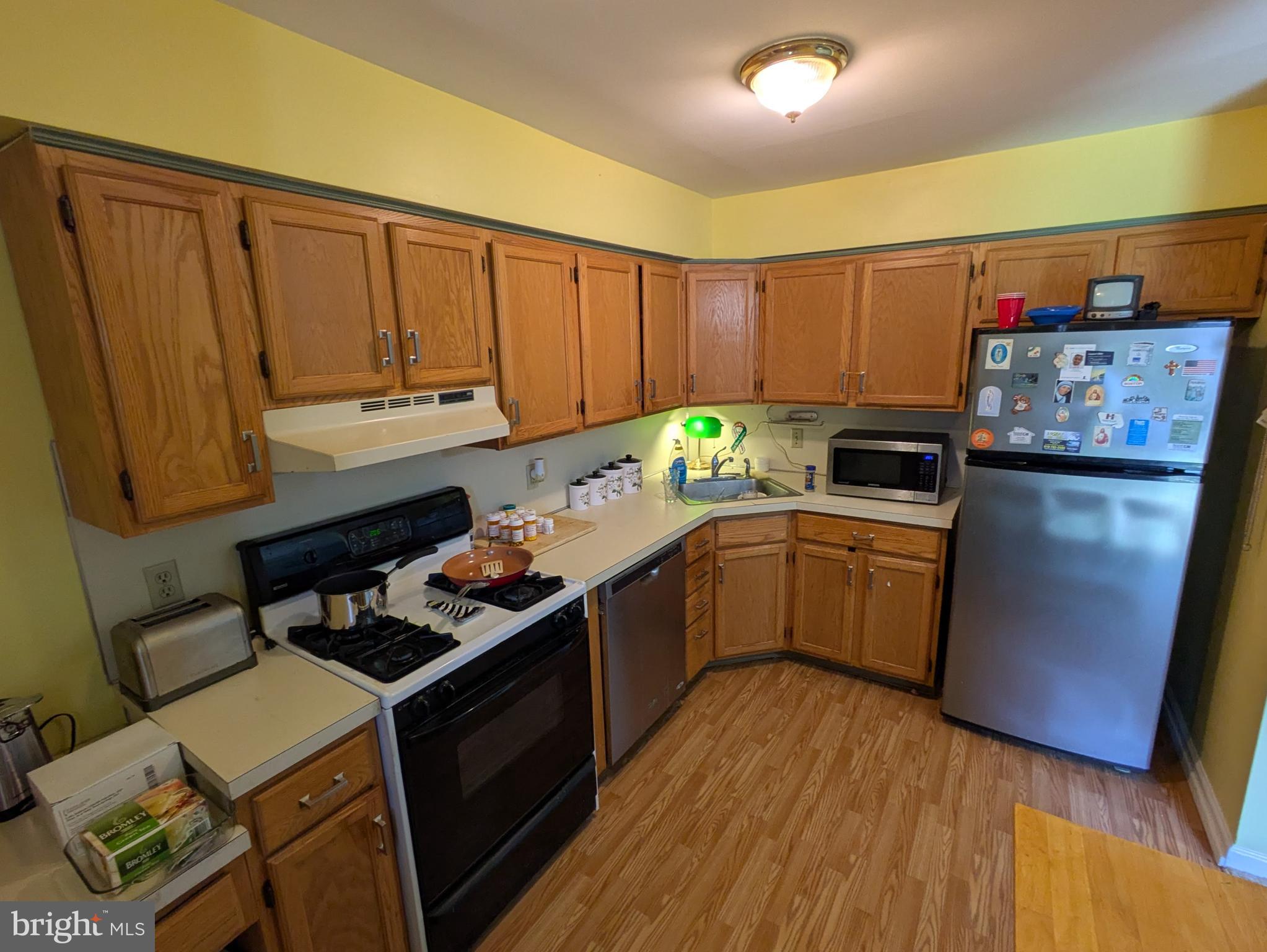 WHITEHALL ESTATES - Residential