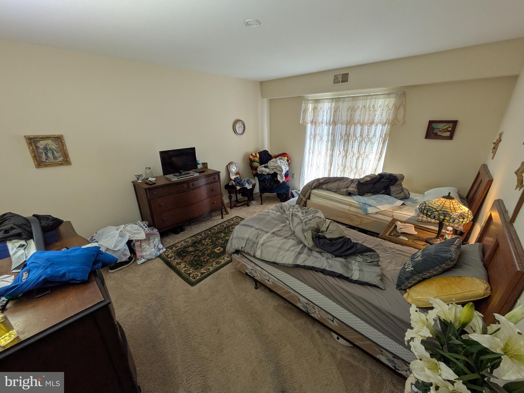 WHITEHALL ESTATES - Residential