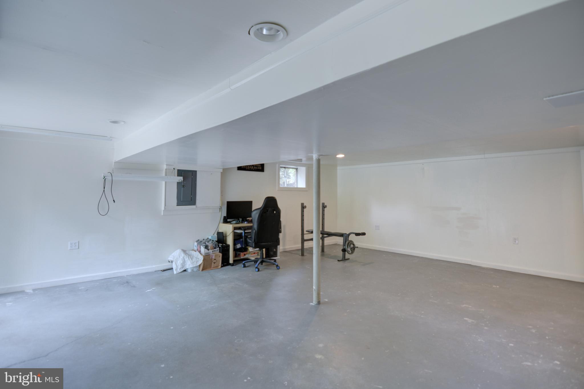 BRYANT WOODS - Residential